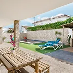 別荘 Aragon Munoz *